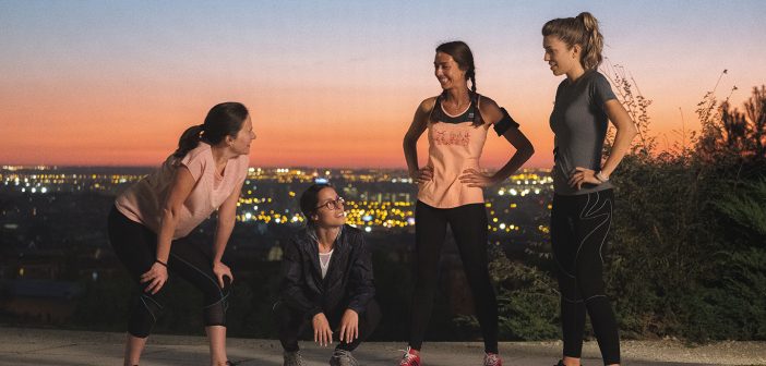Sincronizadas para fomentar el deporte femenino