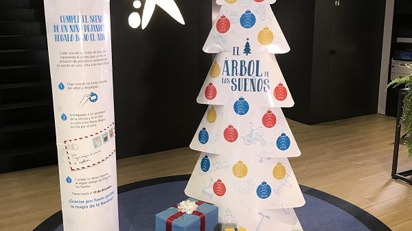 Esta Navidad, unos 25.000 niños podrán recibir su regalo de Reyes gracias a clientes y empleados de CaixaBank
