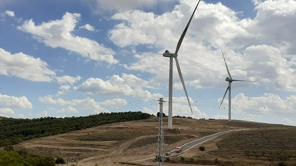 Endesa conecta a la red eléctrica un parque eólico de 18 MW en Blesa y Moyuela