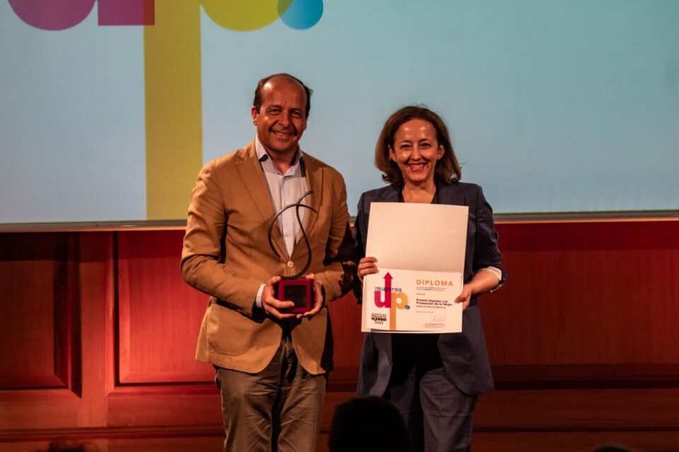 Alberto Vega, Responsable de Relaciones Institucionales de Nestlé España