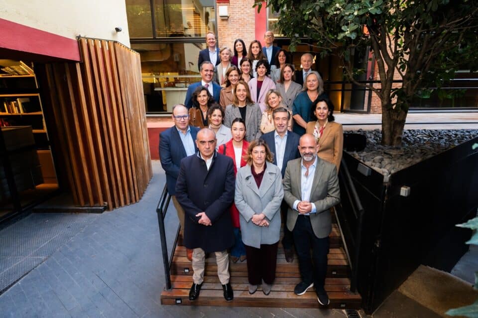 FOTO DE FAMILIA_SOMOS NADIE